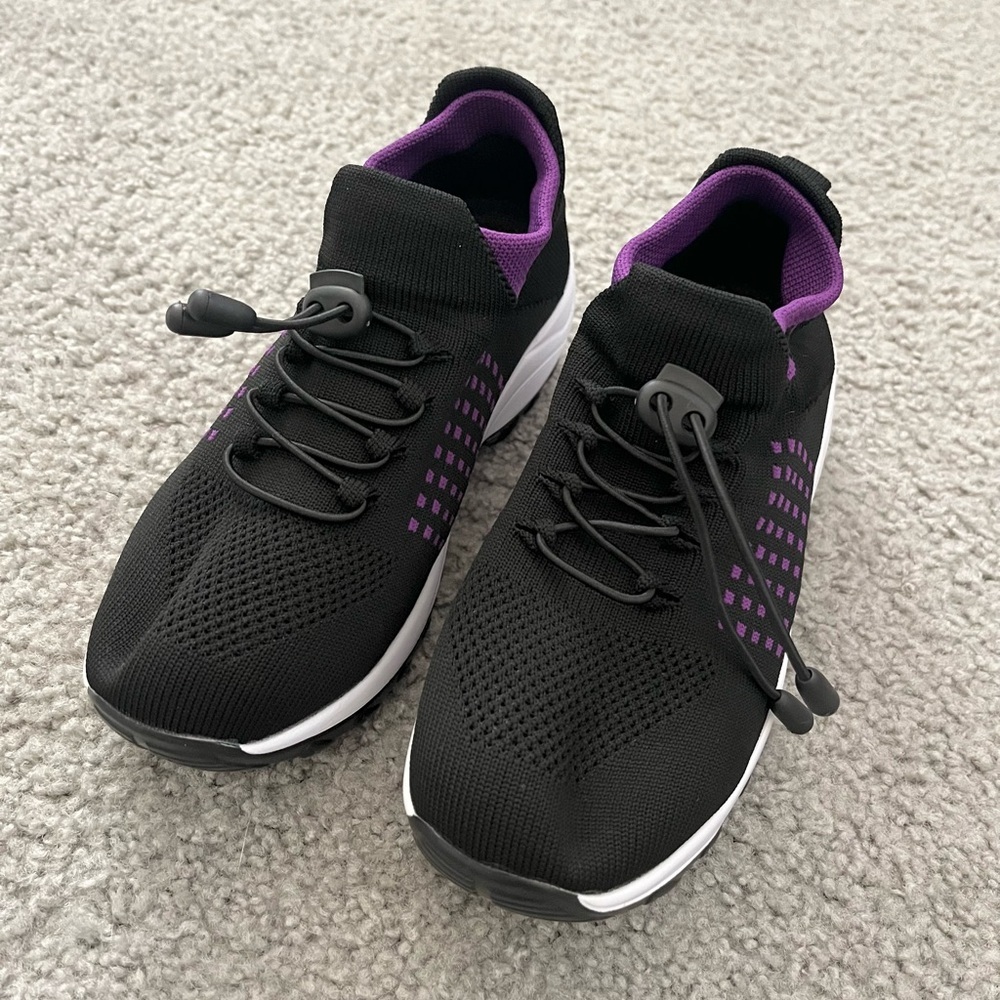 Orthopedic Black and Purple Women's Sneakers
